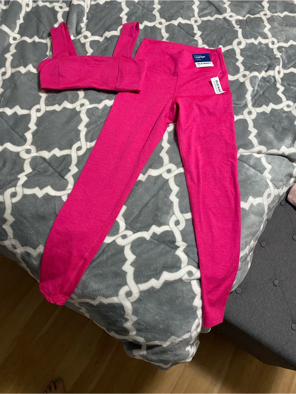 NWT OLD NAVY pink leggings bra crop top set SZ XS